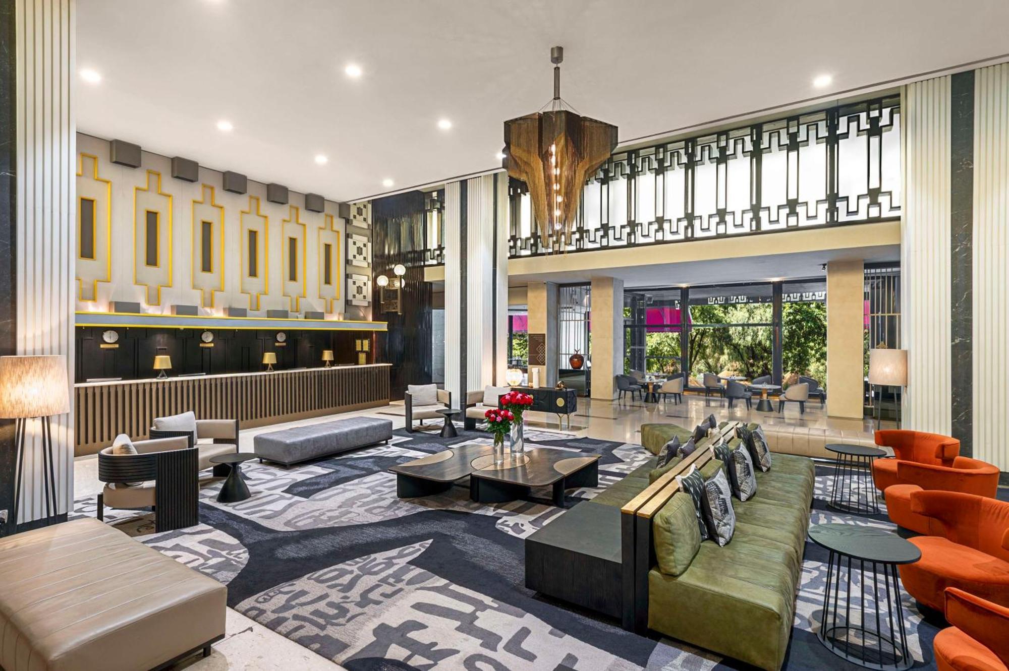 Hilton Addis Ababa Hotel Bagian luar foto