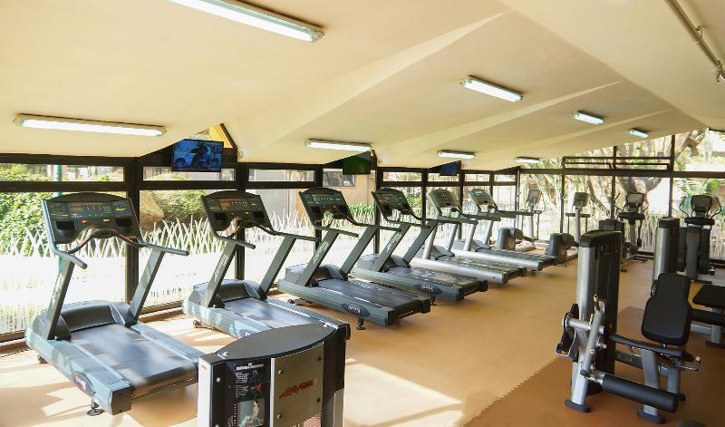 Hilton Addis Ababa Hotel Bagian luar foto